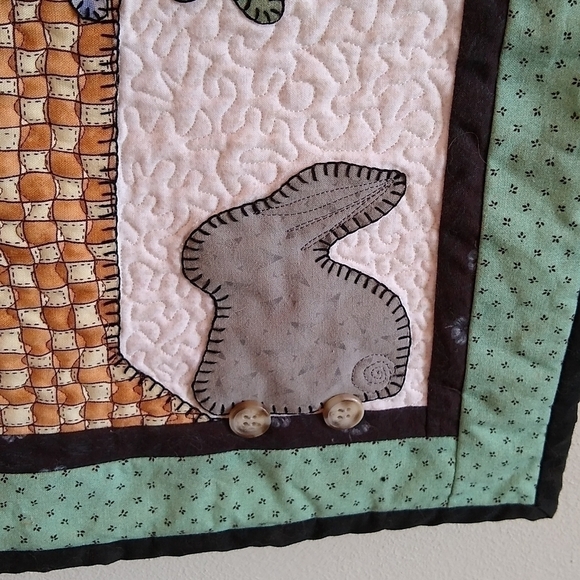 Handmade Spring Quilt Mini Flowers Rabbit Easter 17"x 19" Cotton Daryl Perry - Picture 3 of 7